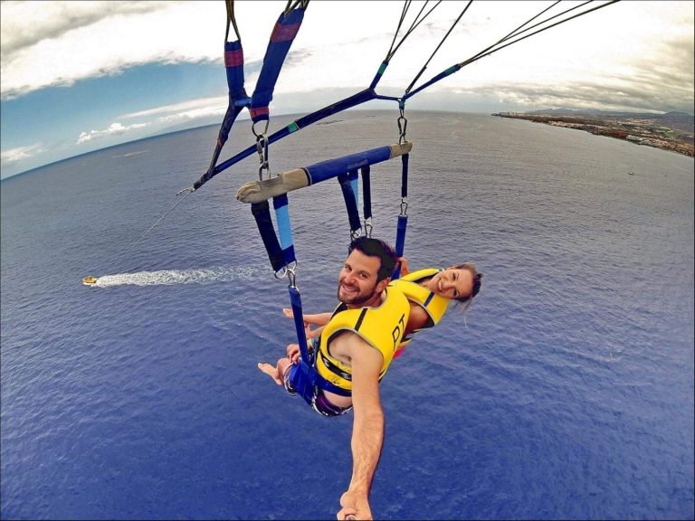 parasailing in tenerife